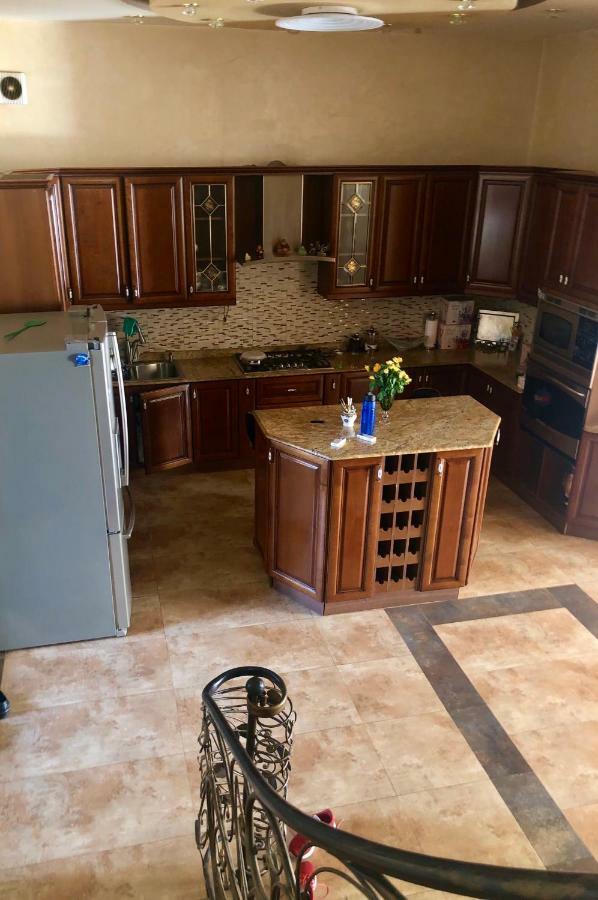 Luxury Tumanyan Apartment Jereván Kültér fotó