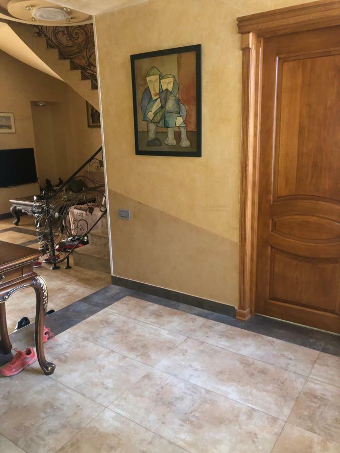 Luxury Tumanyan Apartment Jereván Kültér fotó