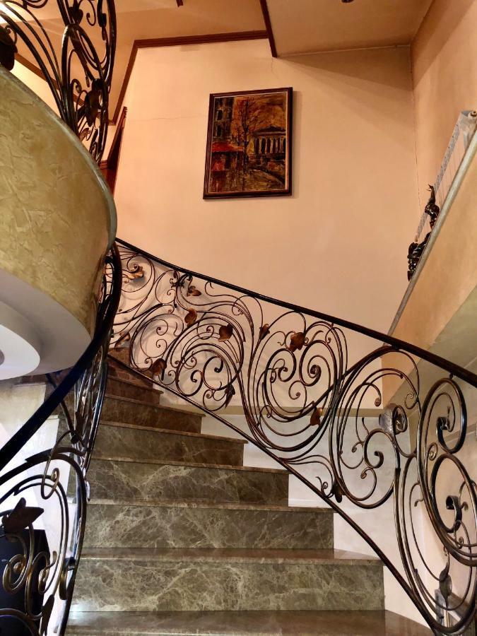 Luxury Tumanyan Apartment Jereván Kültér fotó